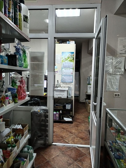 commercial-3586